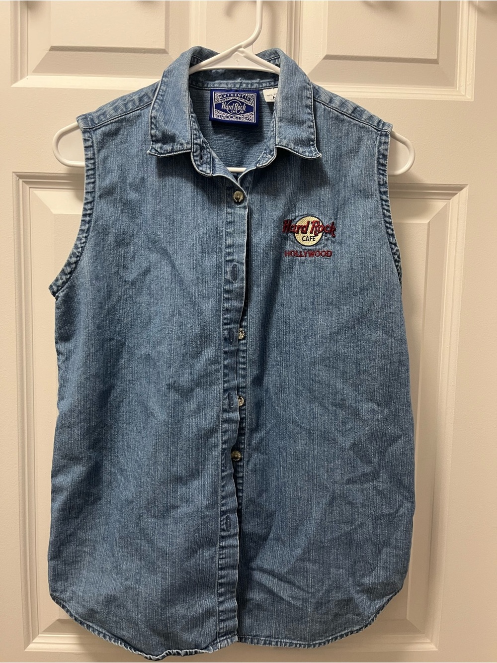 Hard Rock Cafe Kids Light Blue Denim Sleeveless Button-Down Shirt